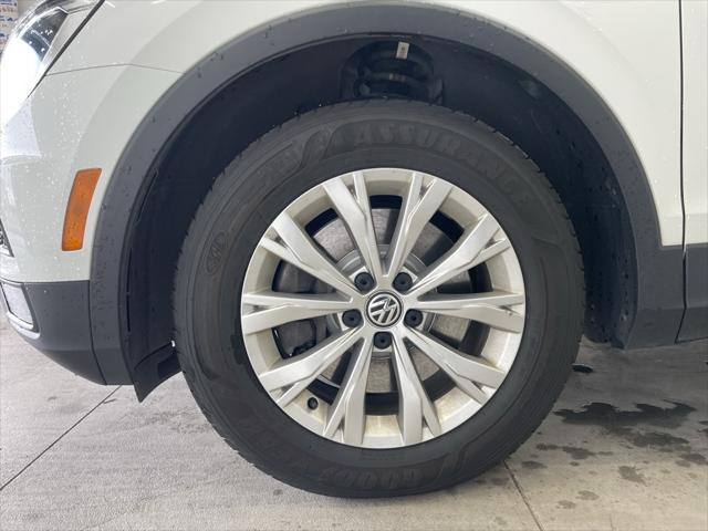 Photo of 2018 White Volkswagen Tiguan