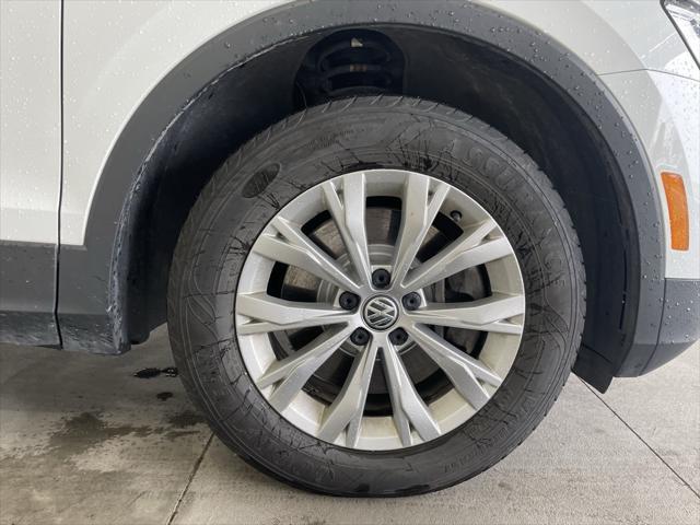 Photo of 2018 White Volkswagen Tiguan