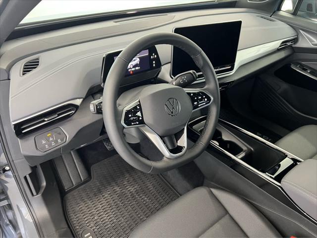 Photo of 2025 PURE GRAY W/ BLACK ROOF Volkswagen ID.4