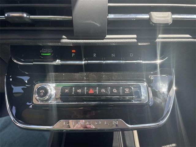 Photo of 2025 Crystal White Lincoln Corsair