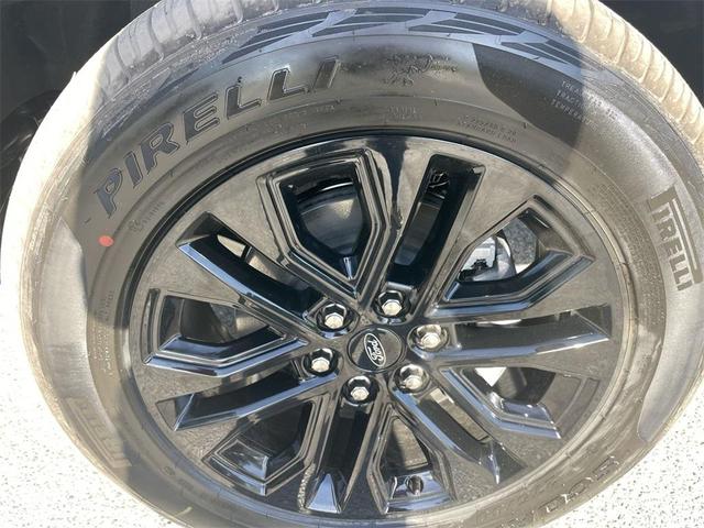 Photo of 2025 Silver Metallic Ford F-150