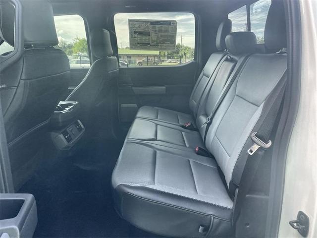 Photo of 2025 White Metallic Ford F-150 Lightning