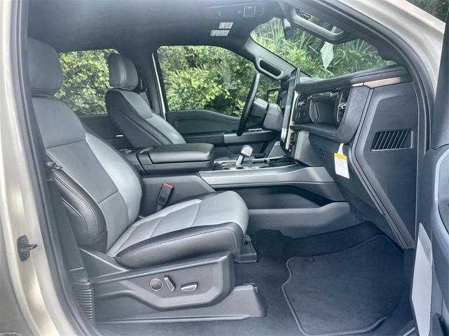 Photo of 2025 White Metallic Ford F-150 Lightning