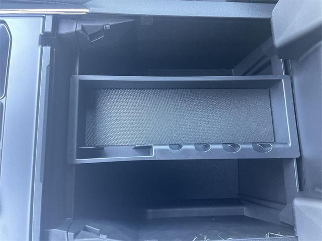 Photo of 2025 Silver Metallic Ford F-150