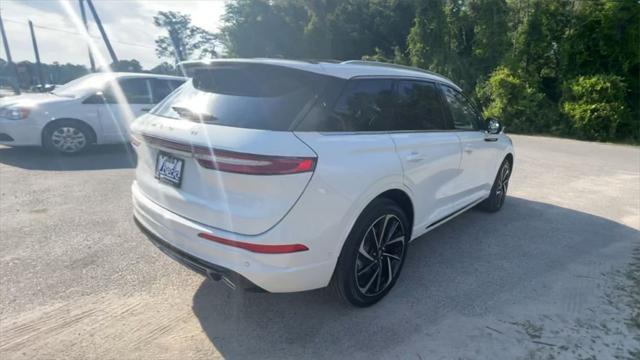 Photo of 2024 Pristine White Lincoln Corsair