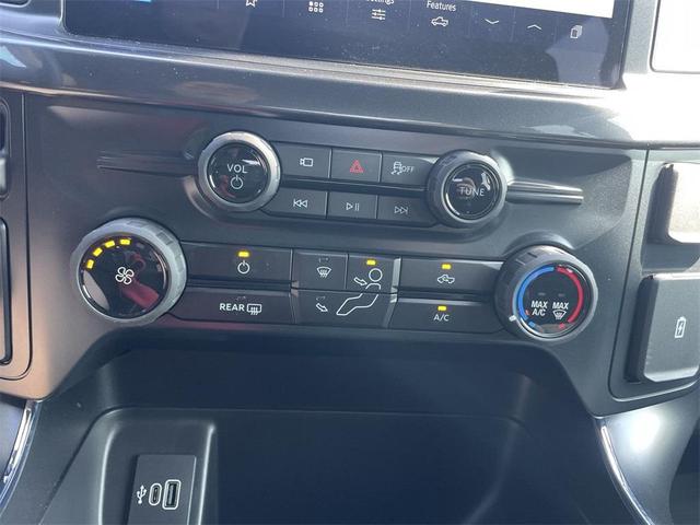 Photo of 2025 Oxford White Ford F-150