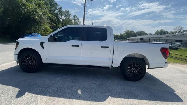 Photo of 2025 Oxford White Ford F-150
