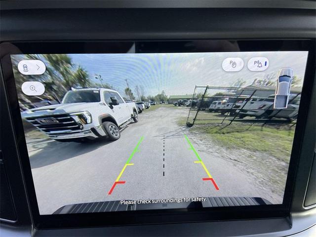 Photo of 2025 Oxford White Ford F-150