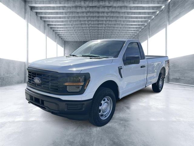Photo of 2025 Oxford White Ford F-150