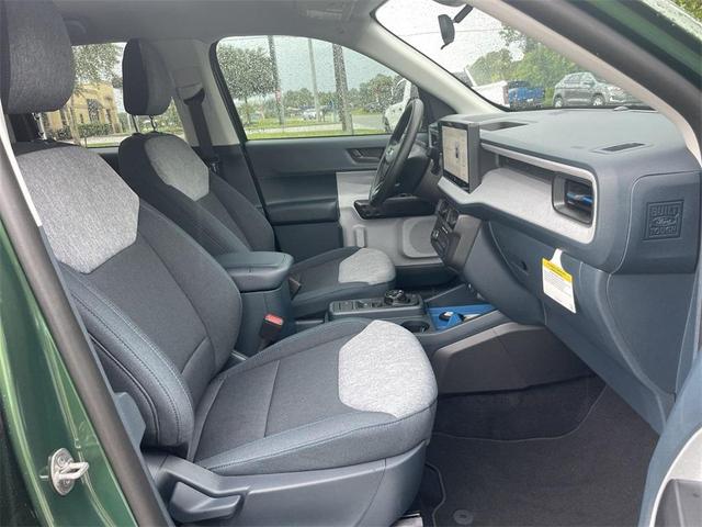 Photo of 2025 Green Ford Maverick