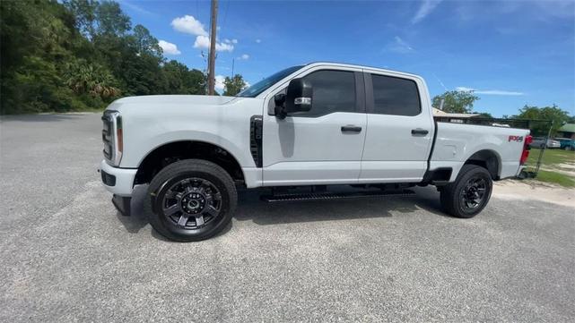 Photo of 2025 Avalanche Ford F-350