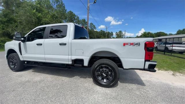 Photo of 2025 Avalanche Ford F-350