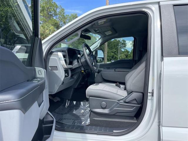 Photo of 2025 Avalanche Ford F-350
