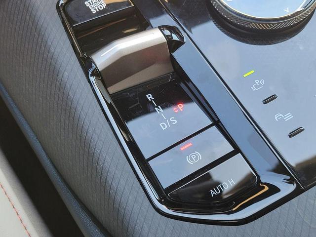 Photo of 2025 Gray BMW X3