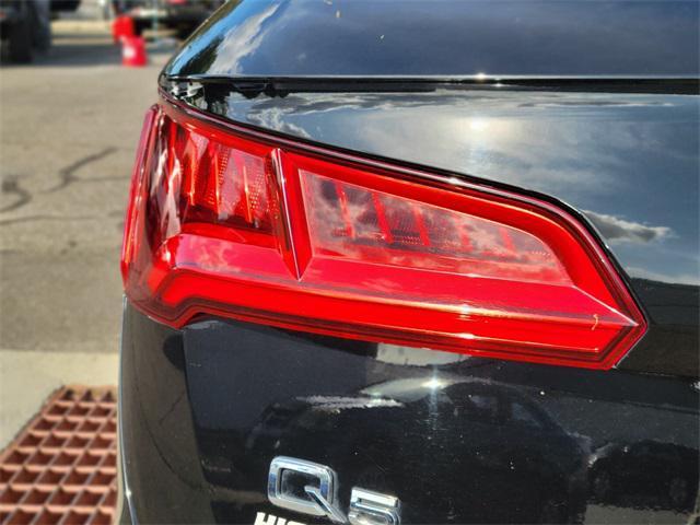 Photo of 2019 Black Audi Q5