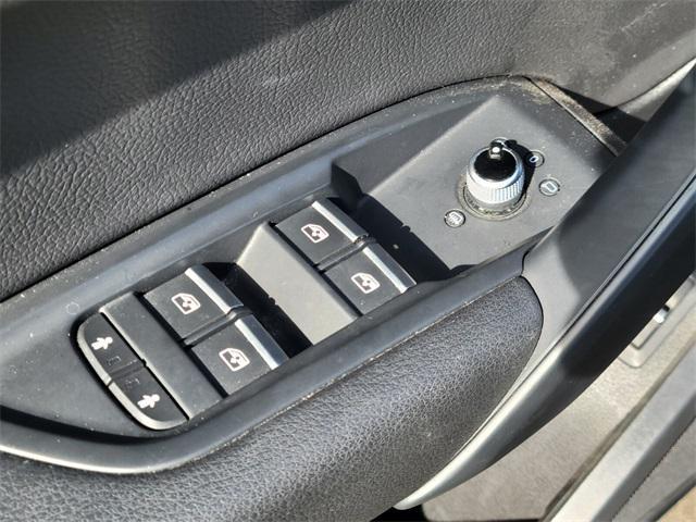 Photo of 2019 Black Audi Q5