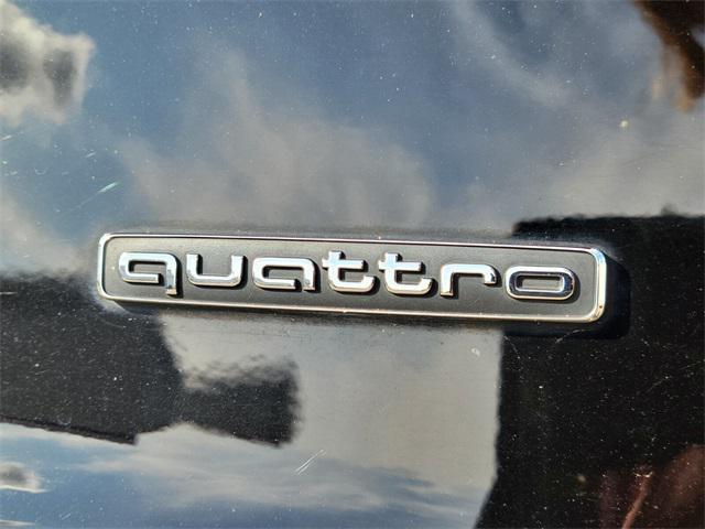 Photo of 2019 Black Audi Q5