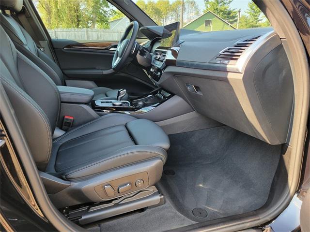 Photo of 2024 Black BMW X3
