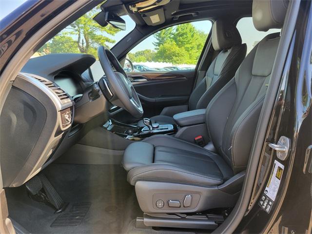 Photo of 2024 Black BMW X3
