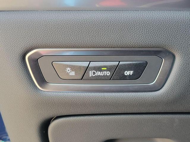Photo of 2026 Blue BMW X7