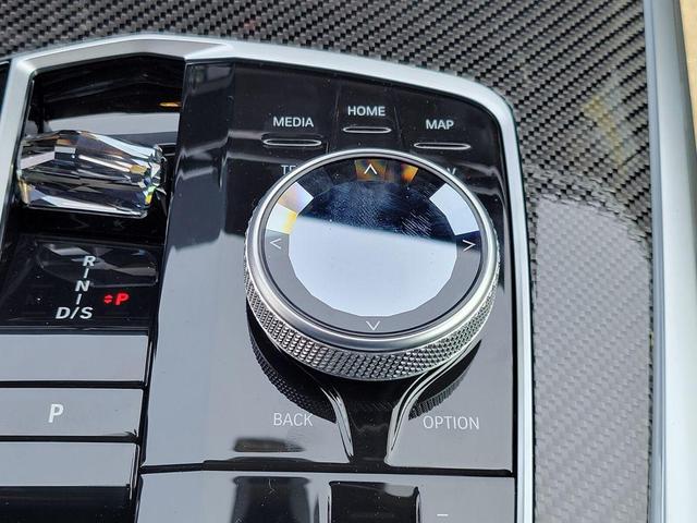 Photo of 2026 Blue BMW X7