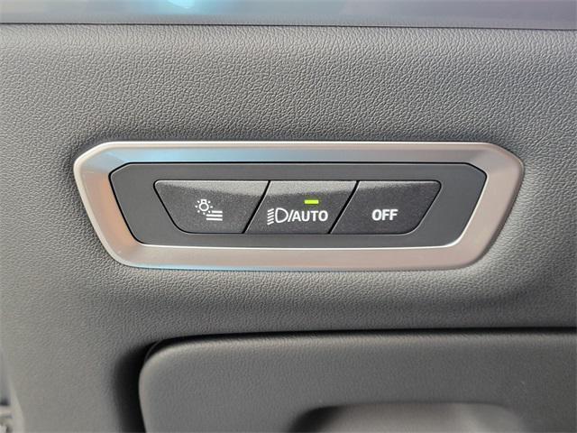 Photo of 2026 Black BMW X7