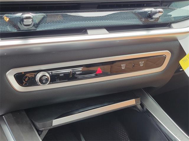 Photo of 2026 Black BMW X7