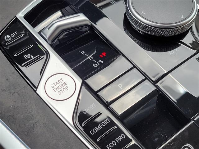 Photo of 2026 Black BMW X7