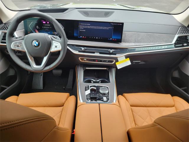 Photo of 2026 Black BMW X7