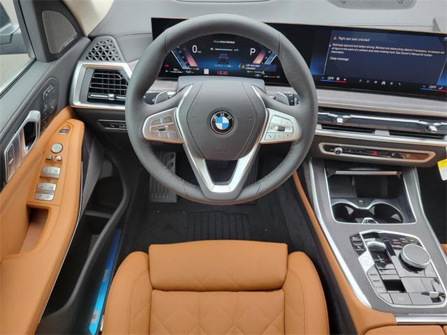 Photo of 2026 Black BMW X7