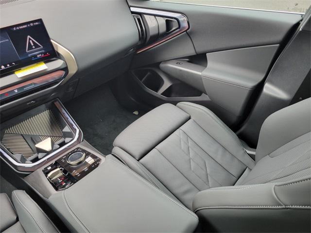Photo of 2025 Black Sapphire Metallic BMW X3