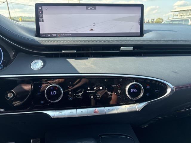 Photo of 2022 Mauna Red Genesis GV70