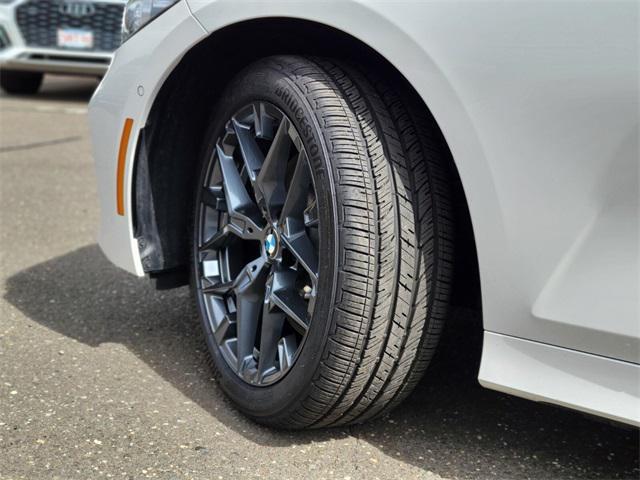 Photo of 2025 White BMW 330