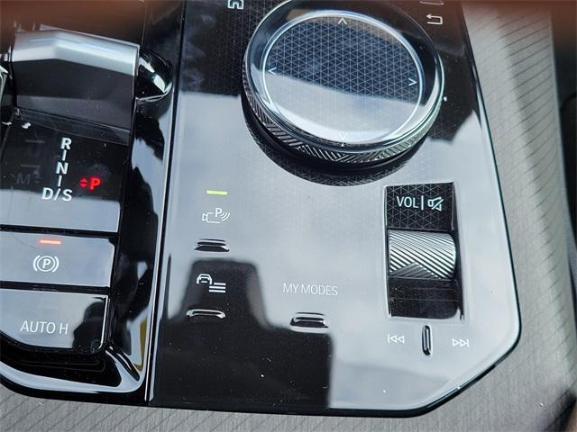 Photo of 2026 Alpine White BMW X3