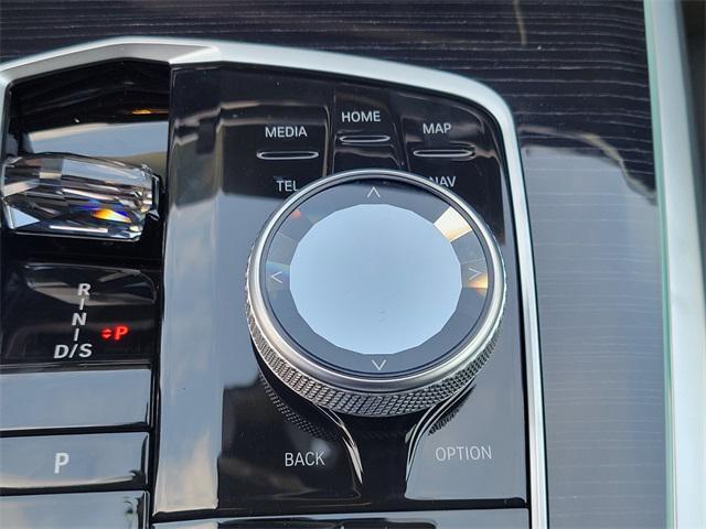 Photo of 2026 White BMW X7