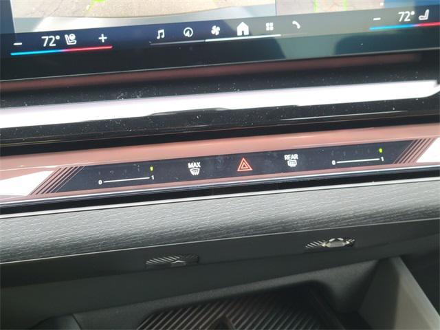 Photo of 2025 Black BMW i5