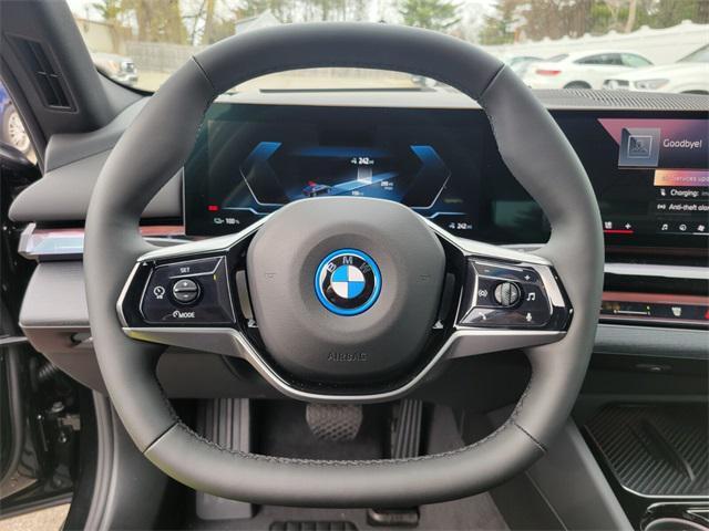 Photo of 2025 Black BMW i5