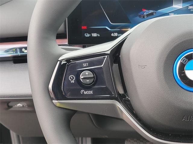 Photo of 2025 Black BMW i5