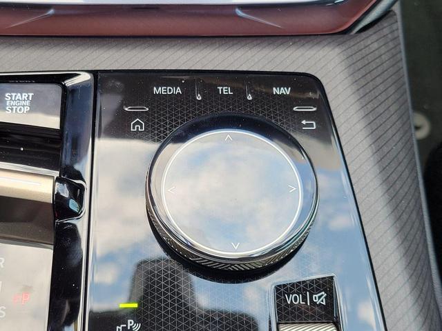 Photo of 2025 White BMW X3