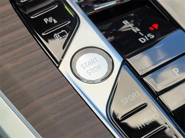 Photo of 2025 Gray BMW X3