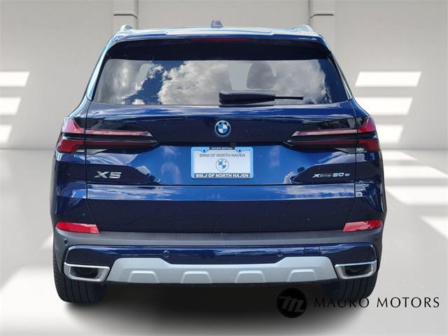 Photo of 2025 Gray BMW X3