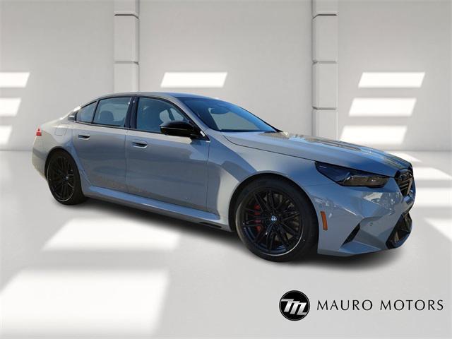2025 BMW M5