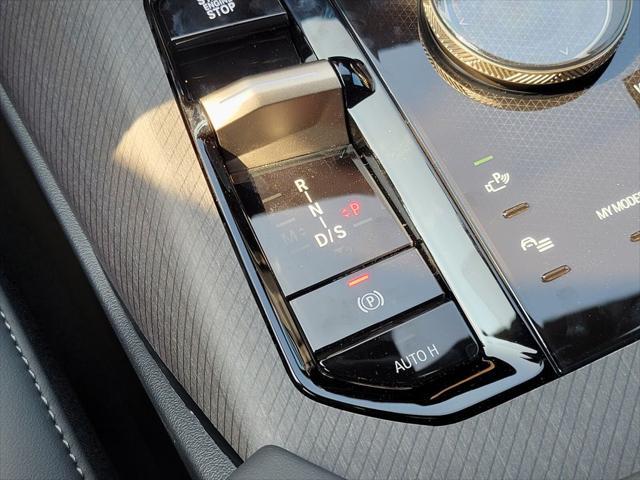 Photo of 2025 Gray BMW X3