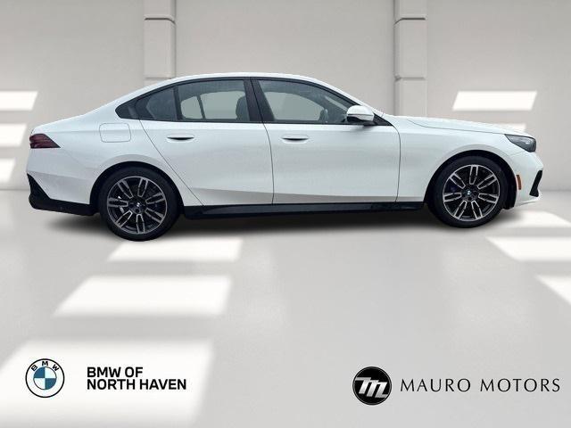 Photo of 2024 White BMW 530