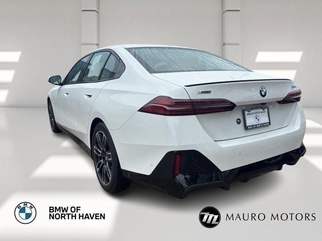 Photo of 2024 White BMW 530