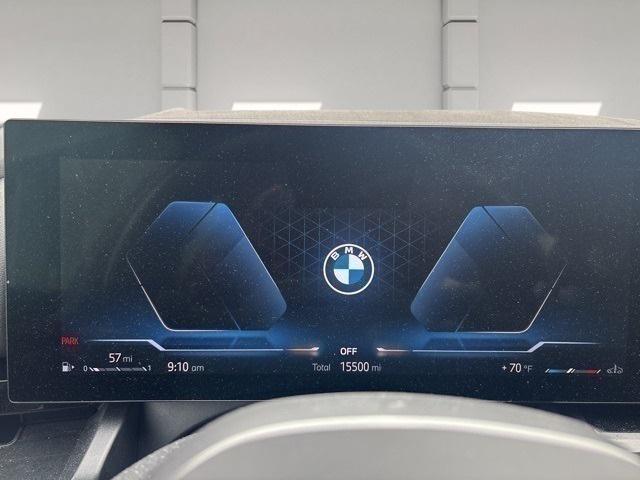 Photo of 2024 White BMW 530
