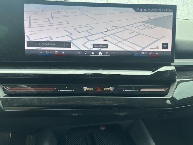 Photo of 2024 White BMW 530
