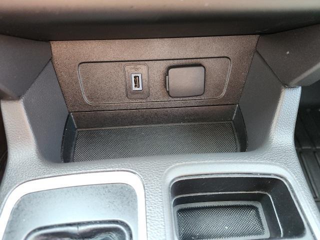 Photo of 2017 Orange Ford Escape