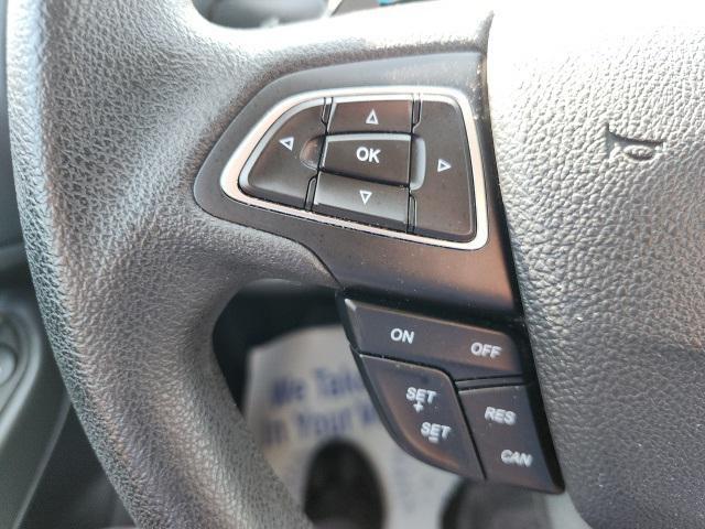 Photo of 2017 Orange Ford Escape