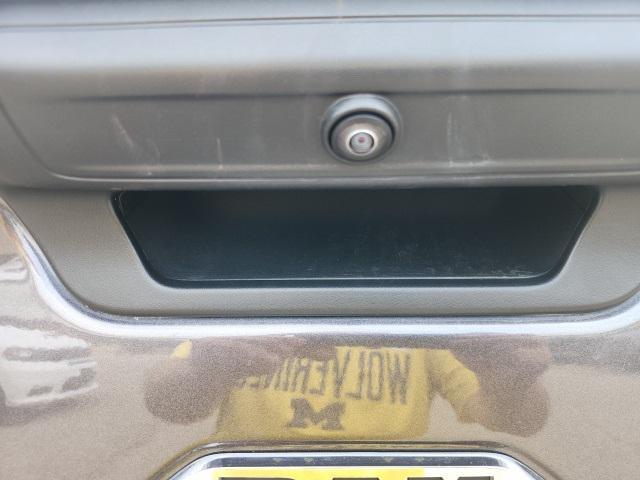 Photo of 2024 Granite Crystal Metallic Clearcoat RAM 2500